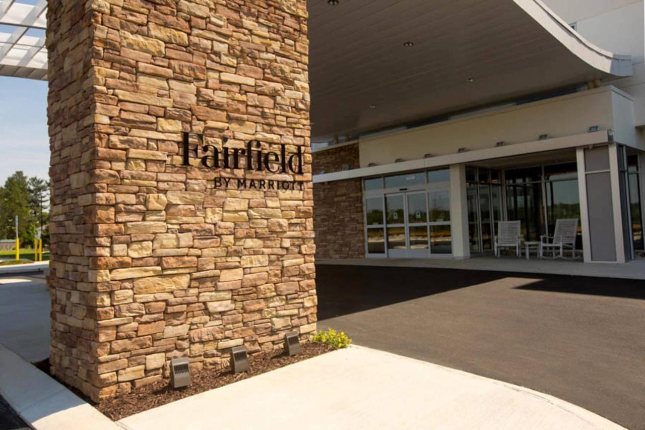 Fairfield Inn & Suites By Marriott Philadelphia Broomall/Newtown Square Exterior foto